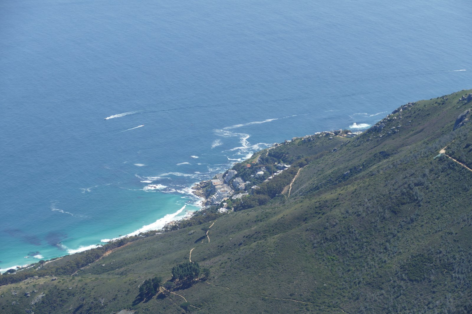 The Atlantic coastline far below the cliffs of Table Mountain