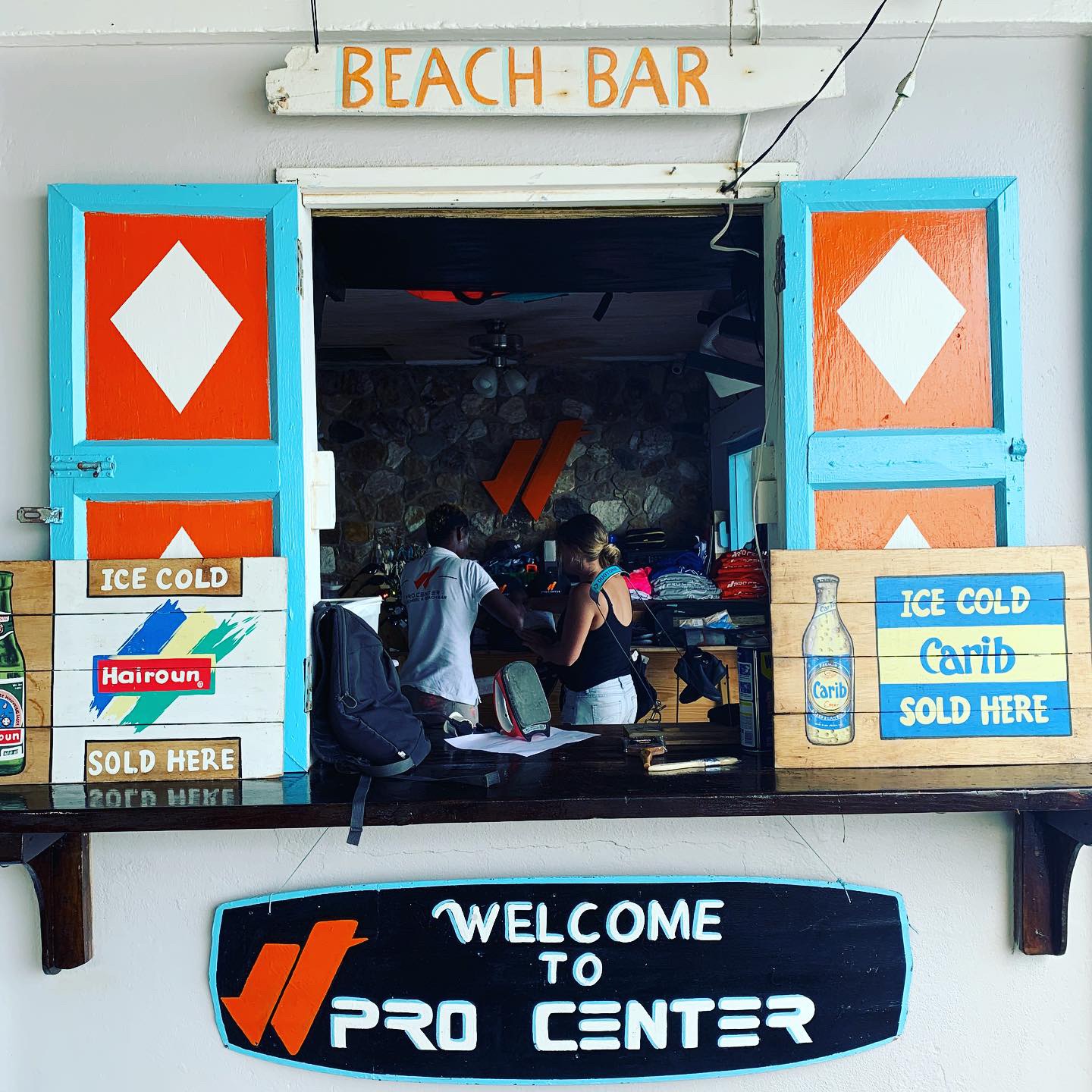 The Pro Center beach bar and kite school — 