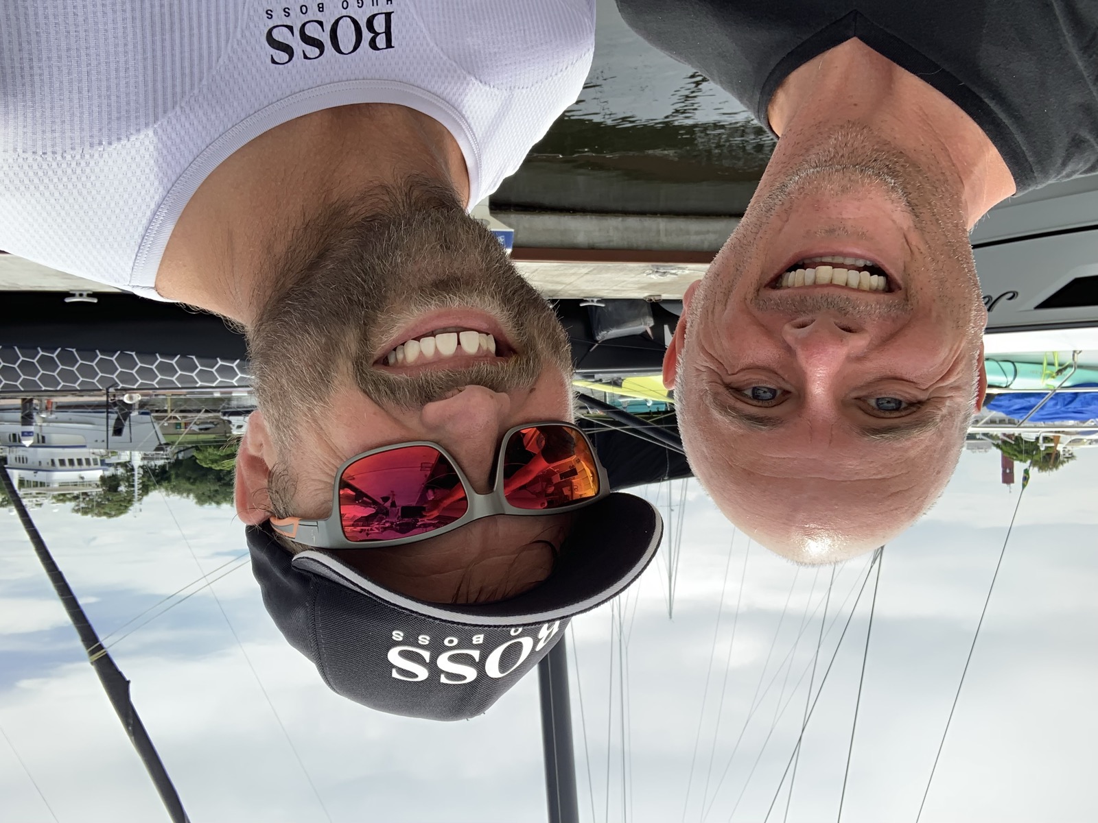 Selfie com Alex Thomson a bordo do Hugo Boss na Marina da Glória