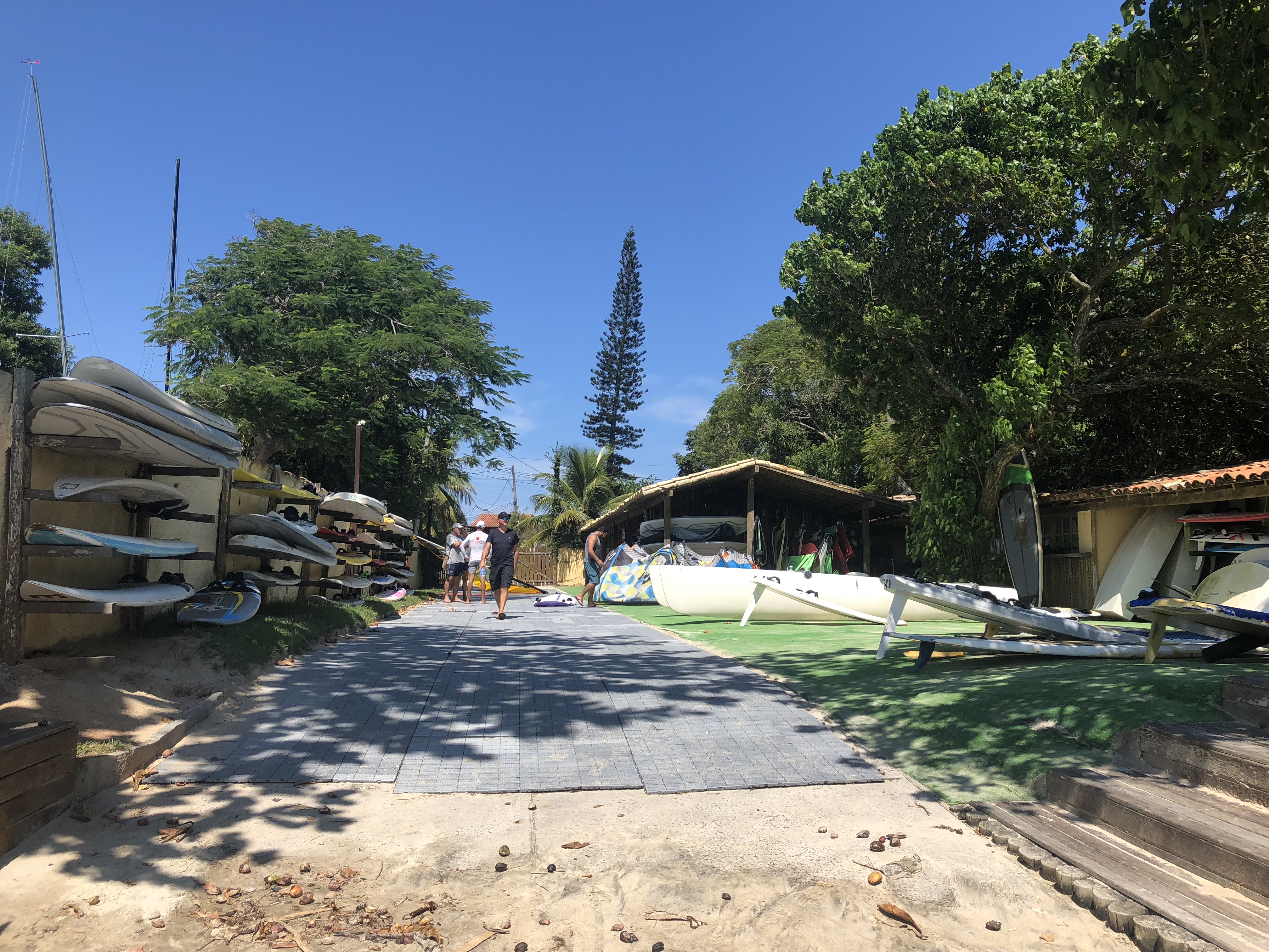 Ricardo Winicki, aka Bimba surfing school