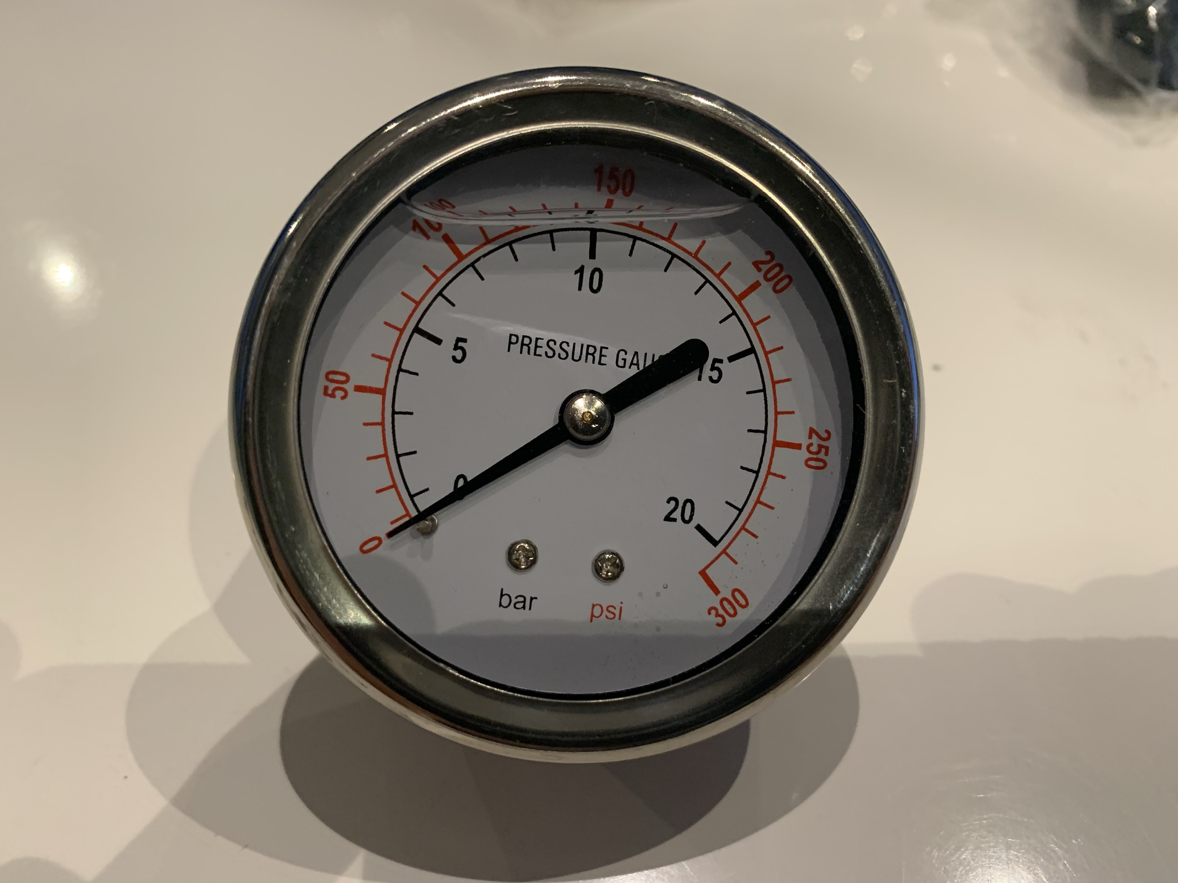 Spectra Newport pressure gauge
