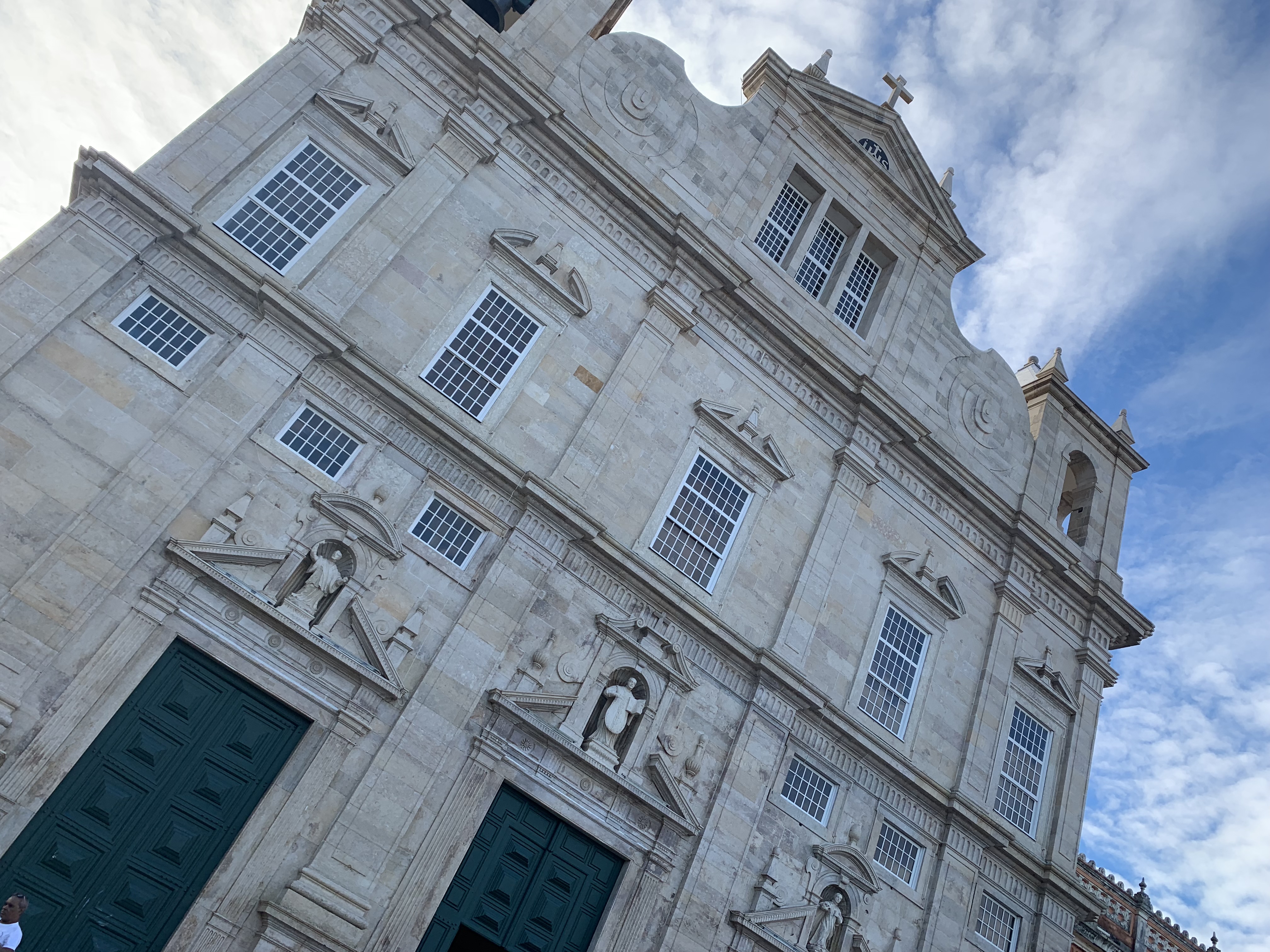 Catedral Basílica da Sé facade in daytime