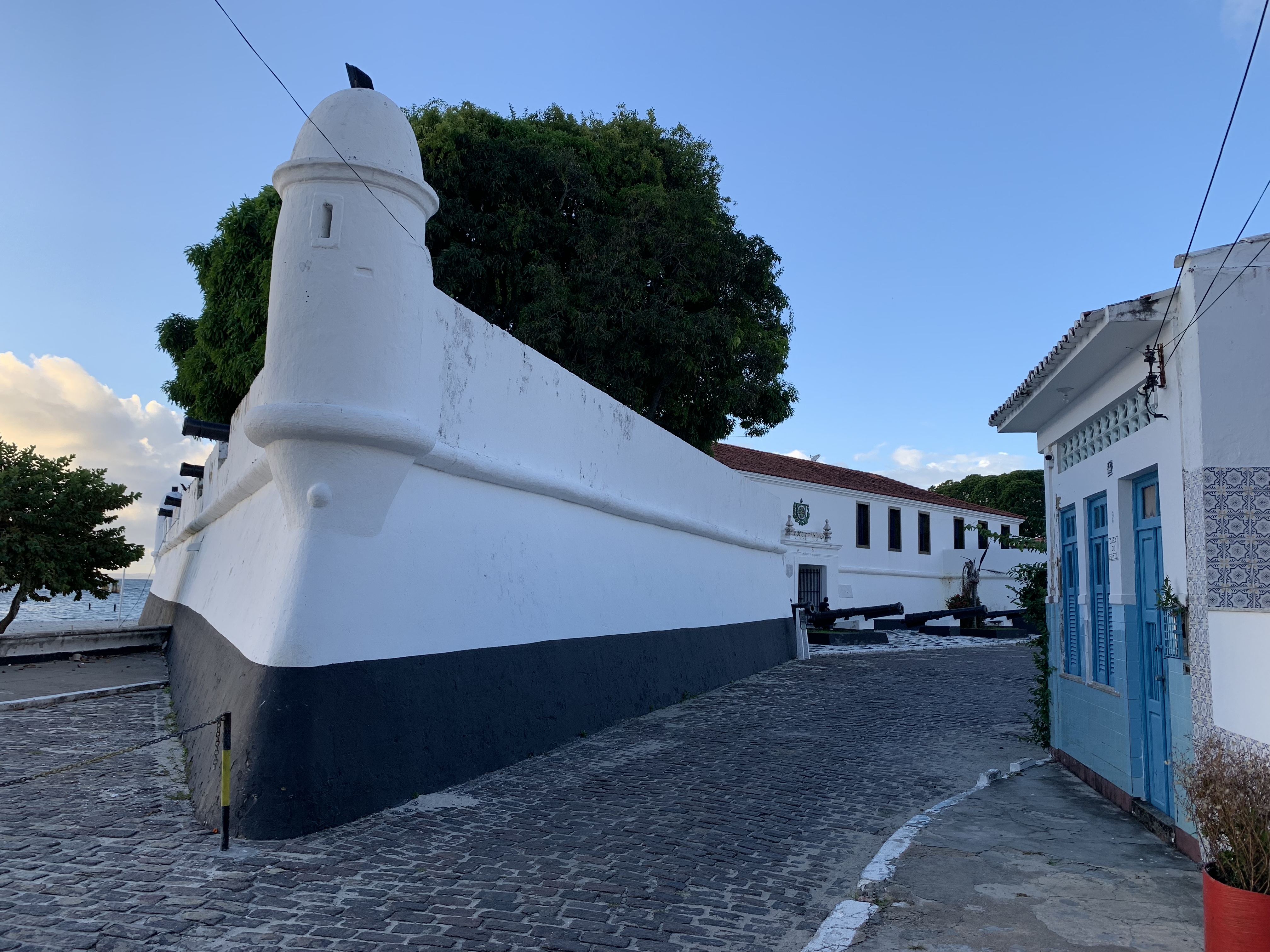 Forte de Santo Antônio Além do Carmo — white fort walls with a watchtower